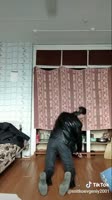 e772218a9961dd55b7ee484e76450c04.mp4