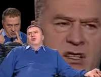 человек в кофте.png