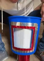 гифки-ведро-кнопка-человек-6288923.webm