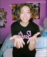 amBD5q6460svvp9.webm