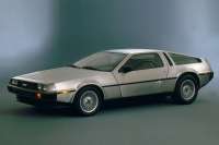 delorean-dmc-12-06.jpg