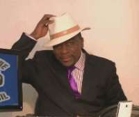tyrone fedora.gif