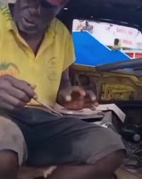 16905981999090.webm