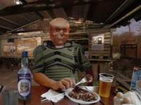 братан в кафешке.webm