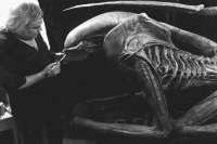 sexy-alien-3-xenomorph-hr-giger.jpg