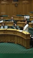 16612726057540.mp4