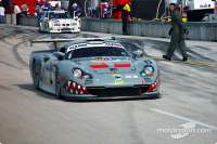 grandam-homestead-miami-2003-6-gunnar-racing-porsche-gt1-gunnar-jeannette-heads-to-startin.jpg