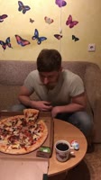 Ладно, пойдет , пицка.mp4
