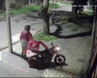 курьер с тесаком.mp4