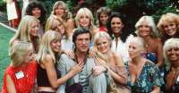 9248937b0aefab1c9dcf730f87aa372a9c-11-hefner-playmates-amazon.2x.rsocial.w600-3695300846.jpg