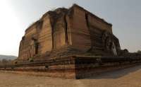 MingunStupa.JPG